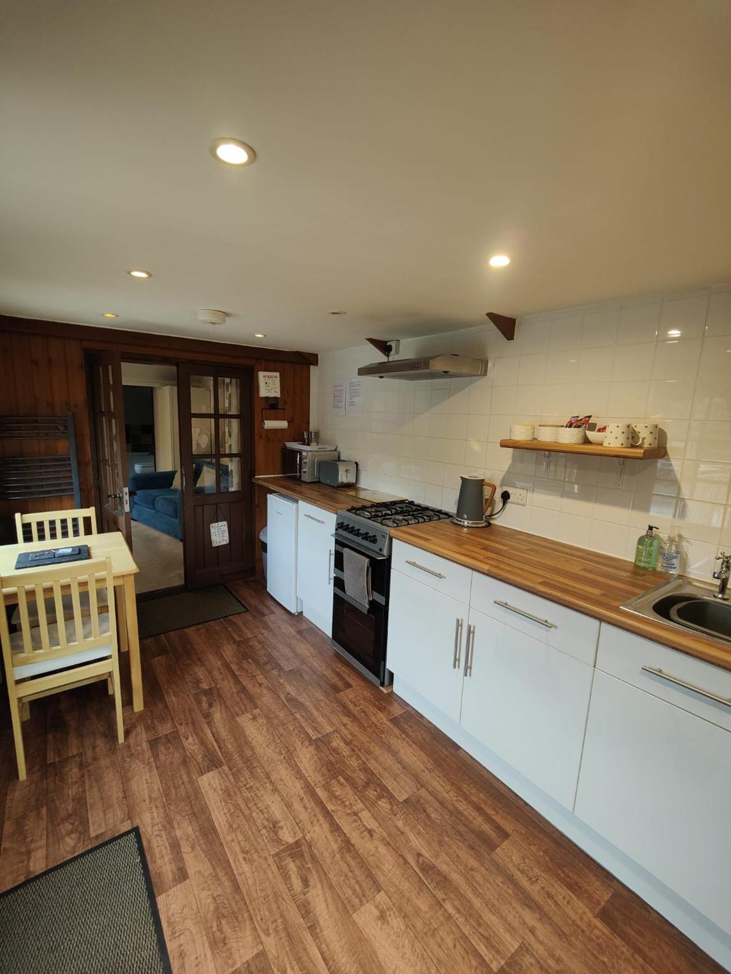 The Garden Lodge Llynclys Екстер'єр фото