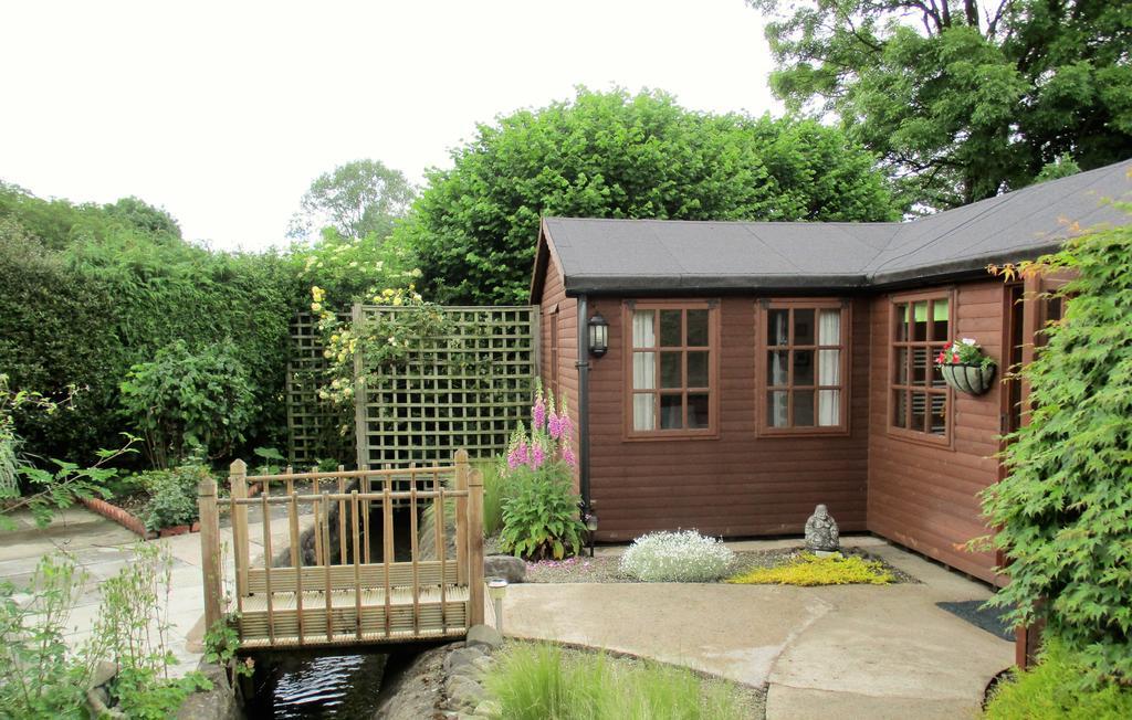 The Garden Lodge Llynclys Екстер'єр фото